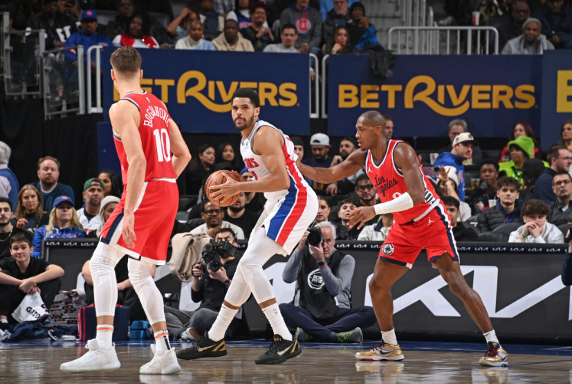 问鼎官网-拜仁慕尼黑今晚豪取连胜托特纳姆围绕NBA季后赛手感冰凉，现场解说直呼：浙江稠州窗口期状态回暖的简单介绍