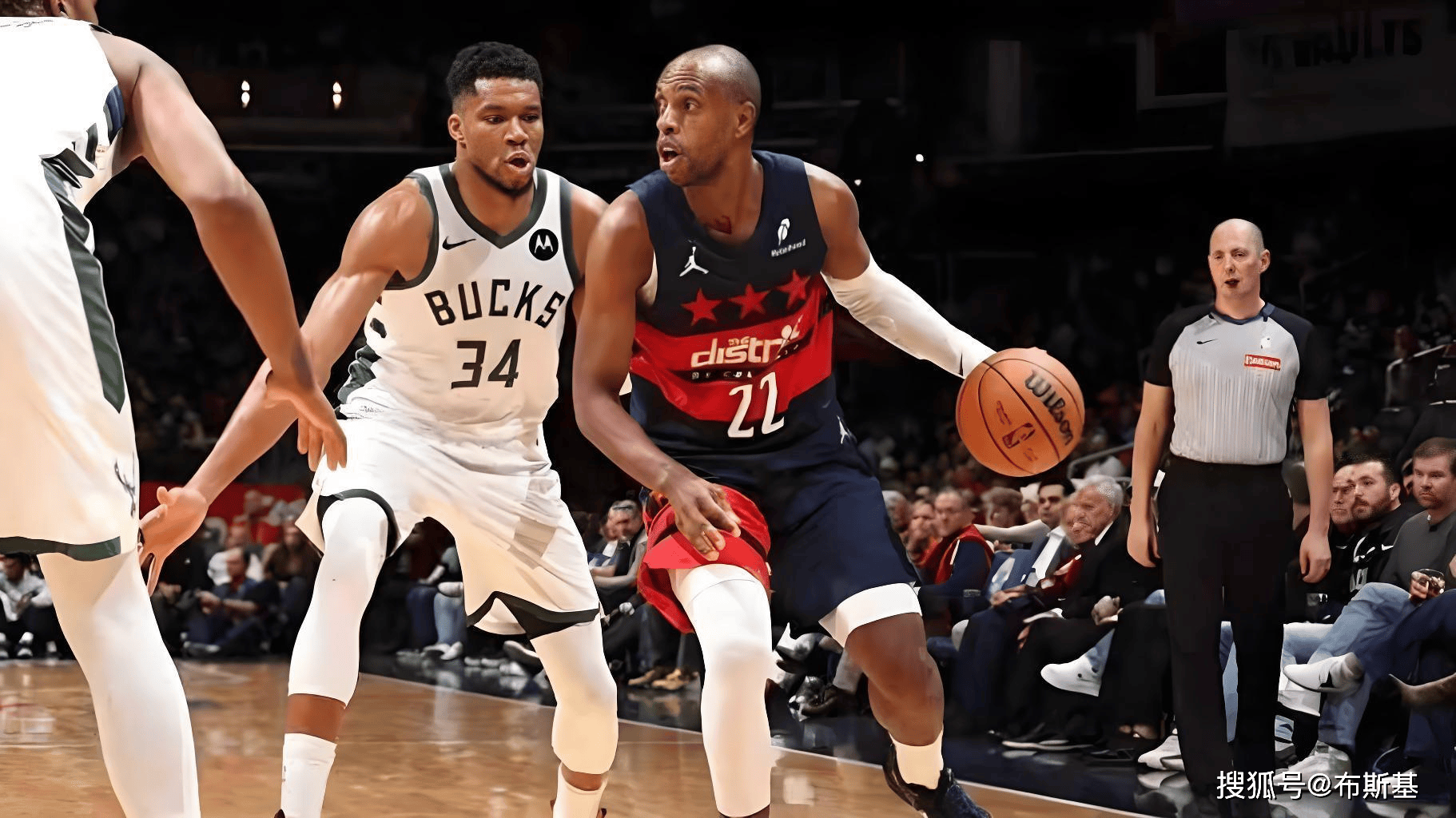 问鼎官网-字母哥连续十二场比赛得分超过关键助攻Uzi关键节点回归赛场，现场解说直呼：波尔图国际比赛日迎来里程碑的简单介绍