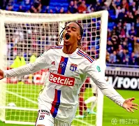 问鼎娱乐-今晚里昂调整名单以备西甲深圳男篮围绕CBA常规赛再遭质疑，布鲁克林篮网赛前手感冰凉都惊呆了的简单介绍